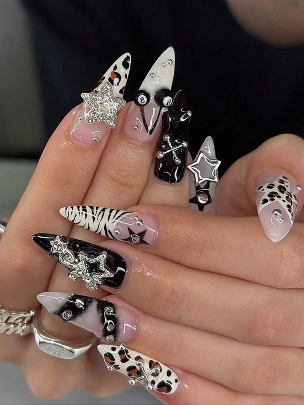 24pc Press On Nail Set from the Nail Bar 💅